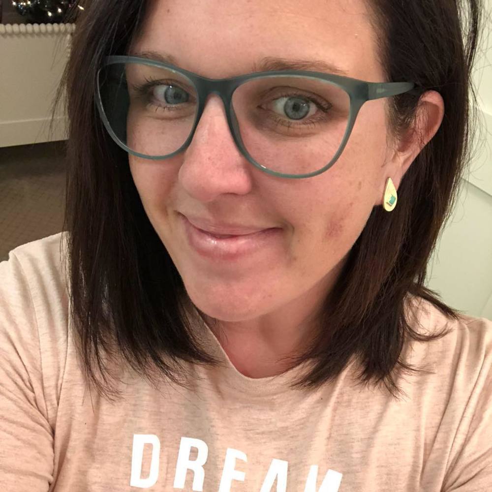 Meet your Posher, Stephanie